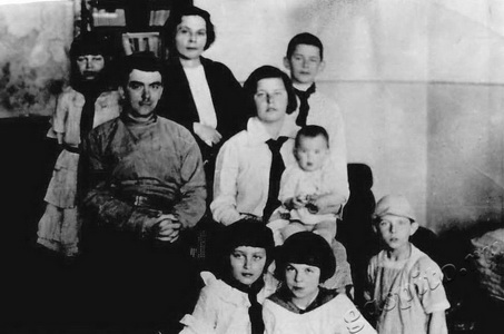 Подробнее о статье Васильева Елизавета Алексеевна (Ед.хр. 133)