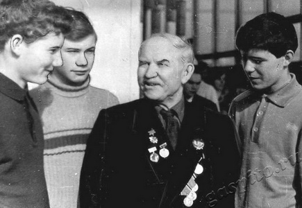 Подробнее о статье Гажалов Николай Алексеевич (Ед.хр. 190)