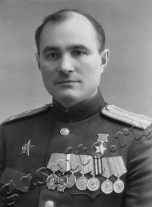 Подробнее о статье Емлютин Дмитрий Васильевич (Ед.хр. 1727)