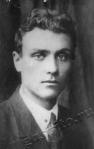 Подробнее о статье Котов Борис Александрович (Ед.хр. 1733)