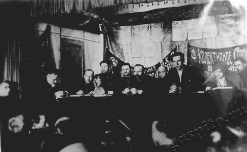 Подробнее о статье Калинин Михаил Иванович (Ед.хр. 379)