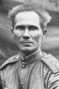 Подробнее о статье Лаут Сергей Васильевич (Ед.хр. 486)