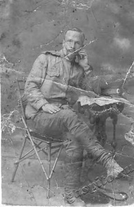 Подробнее о статье Уваров Василий Кондратьевич (Ед.хр. 814)