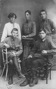 Подробнее о статье Уваров Владимир (Ед.хр. 815)