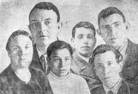 Подробнее о статье Баранов Валентин Петрович (Ед.хр. 996)