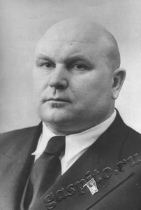 Подробнее о статье Власов Иван Алексеевич (Ед.хр. 1047)