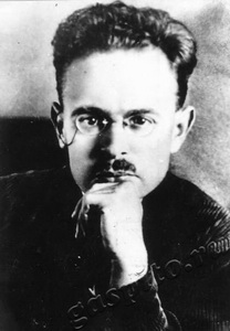 Подробнее о статье Островитянов Константин Васильевич (Ед.хр. 1360)