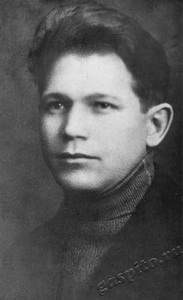 Подробнее о статье Перов Георгий Васильевич (Ед.хр. 1393)