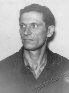 Подробнее о статье Петров Петр Андреевич (Ед.хр. 1396)