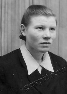 Подробнее о статье Попова Александра Фёдоровна (Ед.хр. 1418)