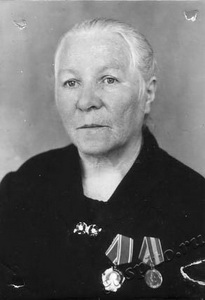 Подробнее о статье Тарасова Анастасия Васильевна (Ед.хр. 1545)