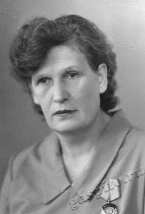 Подробнее о статье Хозяинова Валентина Алексеевна (Ед.хр. 1599)