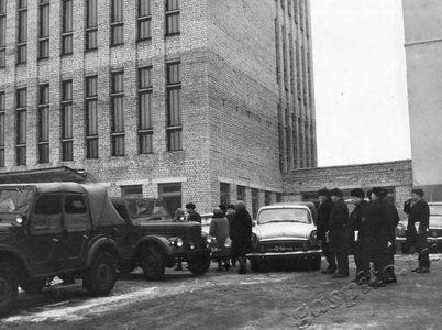 Подробнее о статье Здание партийного архива (Ед.хр. 1951)