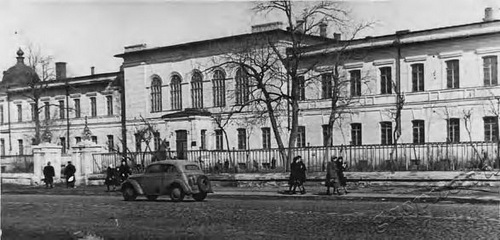 Подробнее о статье Здание Тамбовского государственного педагогического института (Ед.хр. 1972)