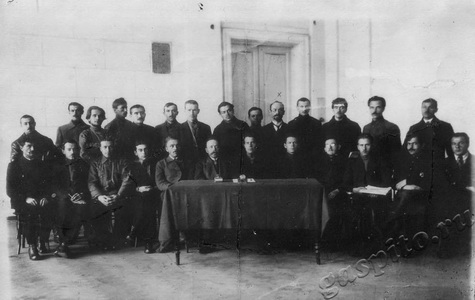 Подробнее о статье Члены Тамбовского губисполкома III созыва (Ед.хр. 1988)