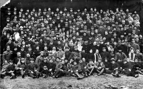 Подробнее о статье Делегаты губернского съезда Советов (Ед.хр. 1996)