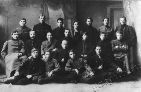 Подробнее о статье Делегаты IX Тамбовского уездного съезда Советов (Ед.хр. 1997)