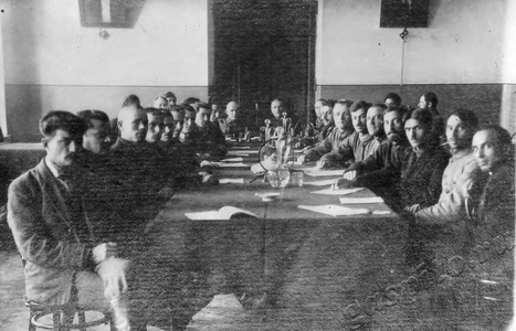 Подробнее о статье Участники пленума Тамбовского губисполкома (Ед.хр. 2006)