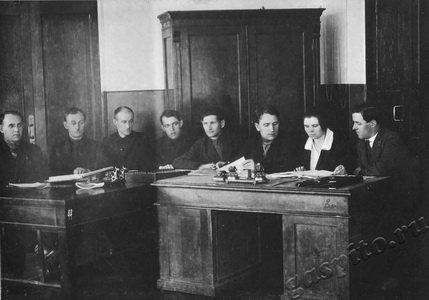 Подробнее о статье Участники совещания работников КК-РКИ (Ед.хр. 2076)