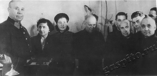 Подробнее о статье Маршал Советского Союза Семен Константинович Тимошенко с делегацией Тамбовской области (Ед.хр. 2087)