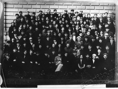 Подробнее о статье Слушатели вторых губернских курсов пропагандистов (Ед.хр. 2149)