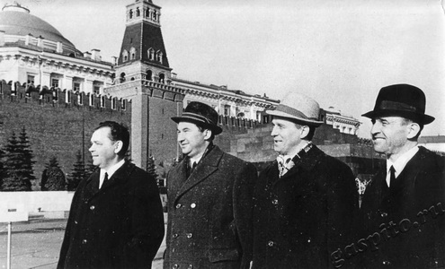 Подробнее о статье Делегаты XXIV съезда КПСС от Тамбовской областной партийной делегации (Ед.хр. 2172)