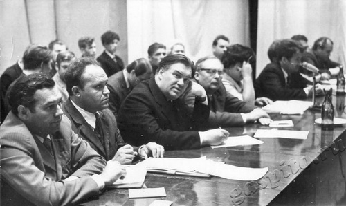 Подробнее о статье Встреча кандидата в депутаты Верховного Совета РСФСР, заведующего строительным отделом ЦК КПСС И.Н.Дмитриева (Ед.хр. 2320)