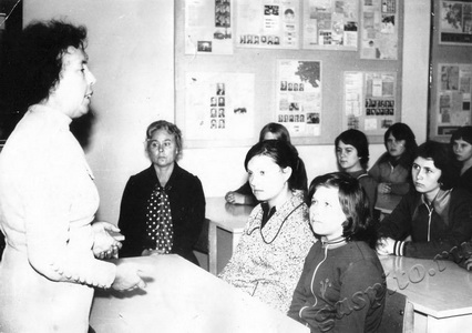 Подробнее о статье Митинг, посвященный обсуждению проекта Конституции СССР (Ед.хр. 2394)