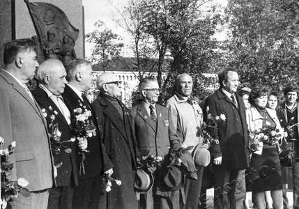 Подробнее о статье Митинг, посвященный 60-летию со дня рождения Героя Советского Союза З.А.Космодемьянской (Ед.хр. 2396)