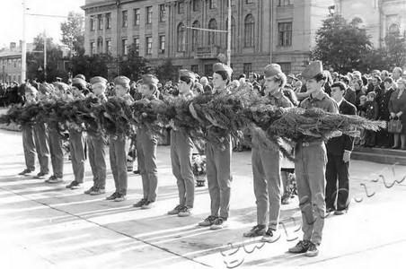 Подробнее о статье Митинг, посвященный 60-летию со дня рождения Героя Советского Союза З.А.Космодемьянской (Ед.хр. 2401)