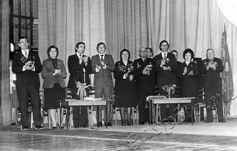 Подробнее о статье Городской вечер-рапорт, посвященный XXVI съезду КПСС во Дворце культуры «Юбилейный» (Ед.хр. 2424)