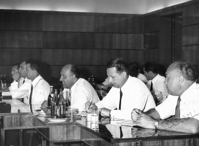 Подробнее о статье Выпускники курсов ВПШ при ЦК КПСС из Чехословакии в г.Тамбове (Ед.хр. 2546)