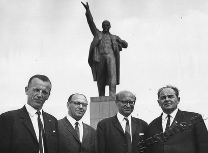 Подробнее о статье Выпускники курсов ВПШ при ЦК КПСС из Чехословакии в г.Тамбове (Ед.хр. 2549)