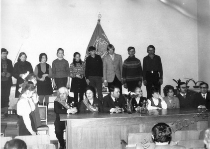 Подробнее о статье Обмен комсомольских билетов в колхозе «Память Кирова» (Ед.хр. 2723)