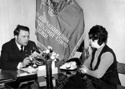 Подробнее о статье Обмен комсомольских билетов в колхозе «Память Кирова» (Ед.хр. 2726)