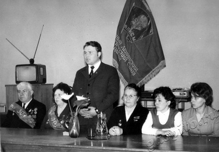 Подробнее о статье Обмен комсомольских билетов в колхозе «Память Кирова» (Ед.хр. 2727)