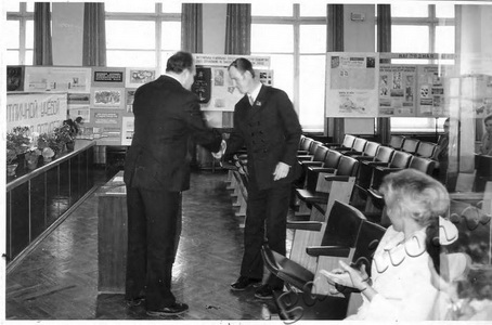 Подробнее о статье Обмен комсомольских билетов (Ед.хр. 2728)