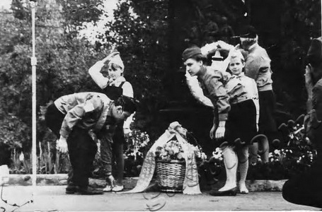 Подробнее о статье 2-ой областной слет победителей походов по местам революционной, боевой и трудовой славы (Ед.хр. 2786)