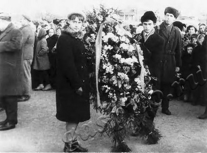 Подробнее о статье Возложение венков (Ед.хр. 2832)