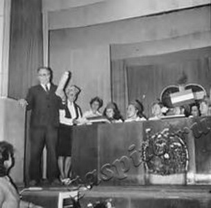 Подробнее о статье Заседание клуба интернациональной дружбы (КИД) Дворца пионеров и школьников, посвященное советско-венгерской дружбе (Ед.хр. 2938)