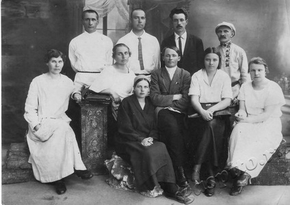 Подробнее о статье Участники Тамбовской губернской комиссии по изучению женского труда (Ед.хр. 2946)