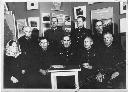 Подробнее о статье Члены секции подготовки юбилея, 40-летия Октябрьской революции при Тамбовском областном краеведческом музее (Ед.хр. 2962)