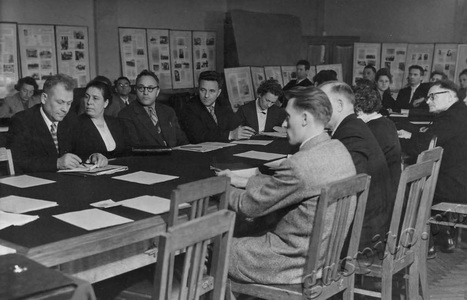 Подробнее о статье Открытие первой выставки «Из истории Тамбовской областной партийной организации» (Ед.хр. 2979)