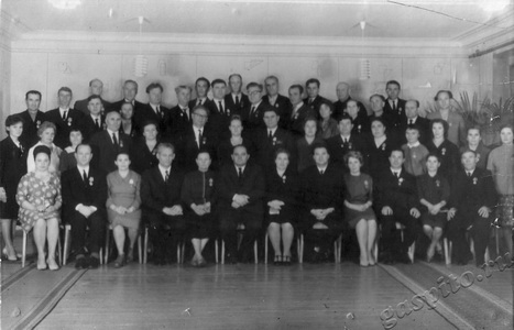 Подробнее о статье Участники встречи старых большевиков в Тамбовском обкоме КПСС (Ед.хр. 2986)