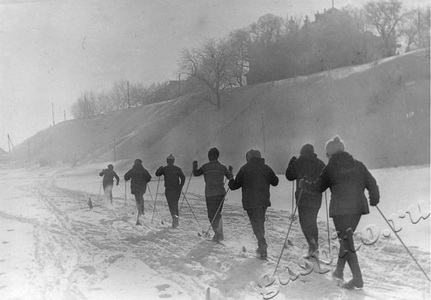 Подробнее о статье Участники лыжных соревнований завода «Электроприбор» (Ед.хр. 3149)