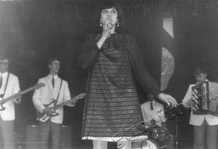 Подробнее о статье Участники художественной самодеятельности завода «Электроприбор» (Ед.хр. 3185)