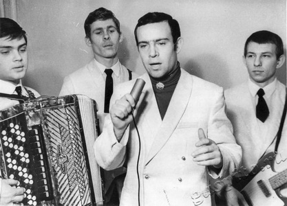 Подробнее о статье Участники художественной самодеятельности завода «Электроприбор» (Ед.хр. 3190)