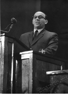 Подробнее о статье Митинг, посвященный вручению Тамбовскому химкомбинату юбилейной почетной Ленинской грамоты (Ед.хр. 3195)