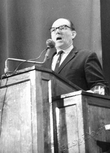 Подробнее о статье Митинг, посвященный вручению Тамбовскому химкомбинату юбилейной почетной Ленинской грамоты (Ед.хр. 3196)