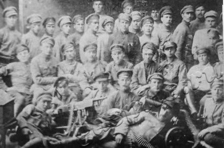 Подробнее о статье Бойцы 3-ей артмастерской (Ед.хр. 3238)